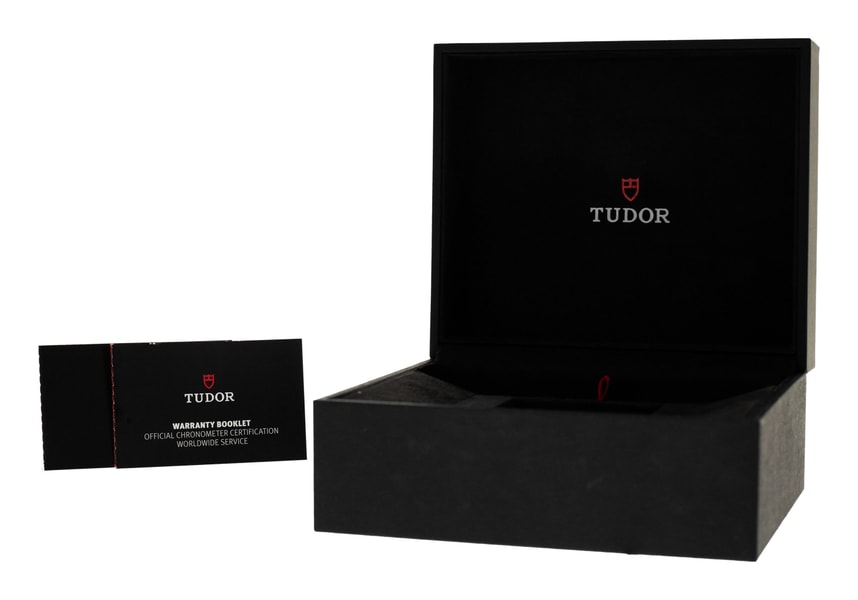 Tudor Black Bay M79230B-0008
